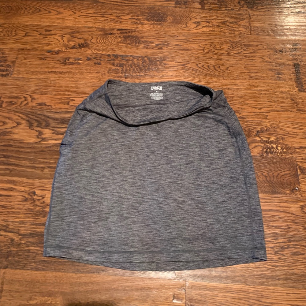 Duluth medium dark grey sport skirt with built in shorts, good used condition